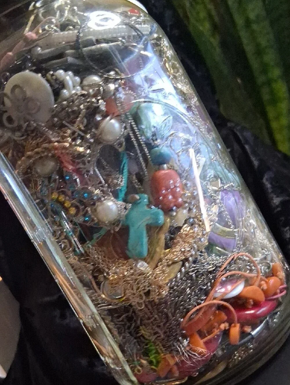 Mystery Jewelry Jar 1/2 Gallon Mason Jar 5 Lbs . Lots Of Beautiful Jewelry.